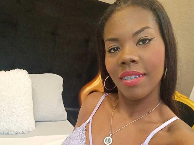 EbonyYulia - Live porn &amp; sex cam - 13085352
