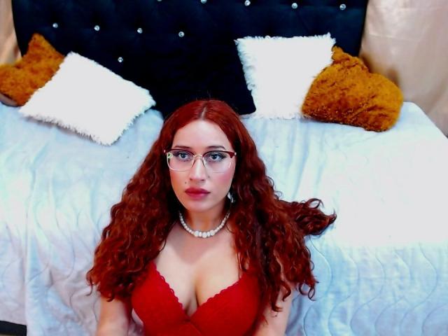 EvangelineBlossom - פורנו בשידור חי ומצלמת סקס - 13087028