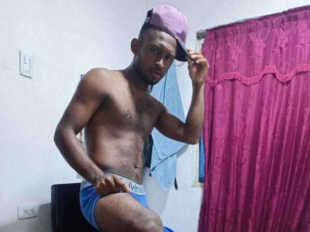 NightBot - Live porn &amp; sex cam - 13091416