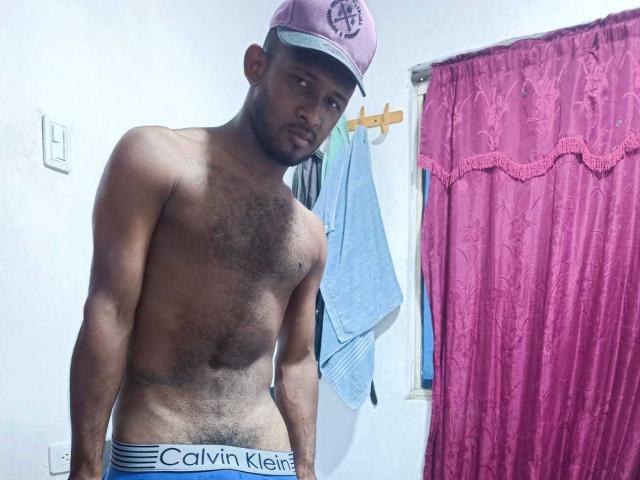 NightBot - сексуальная веб-камера в реальном времени - 13091420