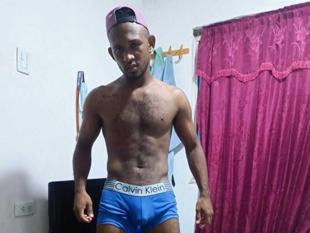 NightBot - Live porn &amp; sex cam - 13091424