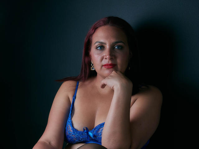 Kolasha - Live sexe cam - 13092364