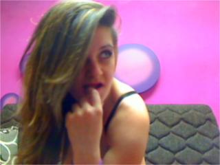 CoquineDeissy - Sexe cam en vivo - 1309881