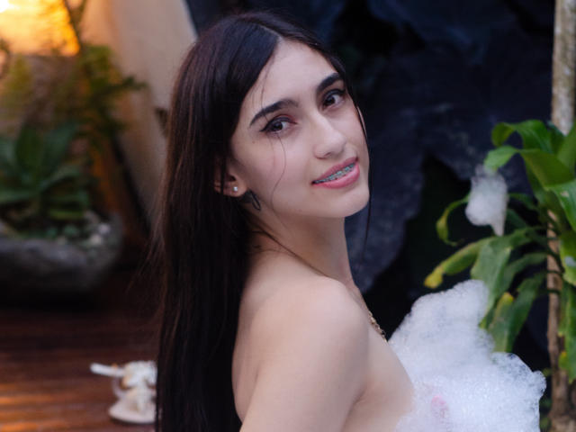 CameronCossio - Élő pornó és szexkamera - 13117940