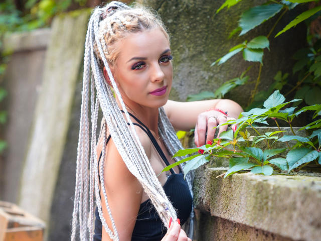 EveMorgan - Camera khiêu dâm &amp; quyến rũ trực tiếp - 13122936