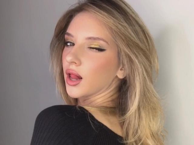 PatricciaX - Sexe cam en vivo - 13133608