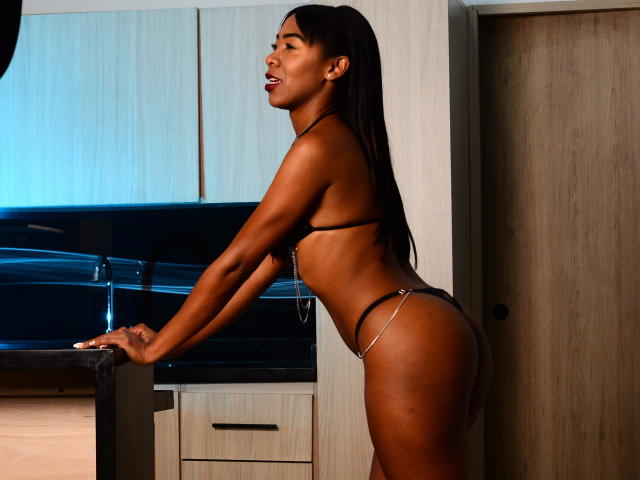 CarlaaBrownn - Live sexe cam - 13150308