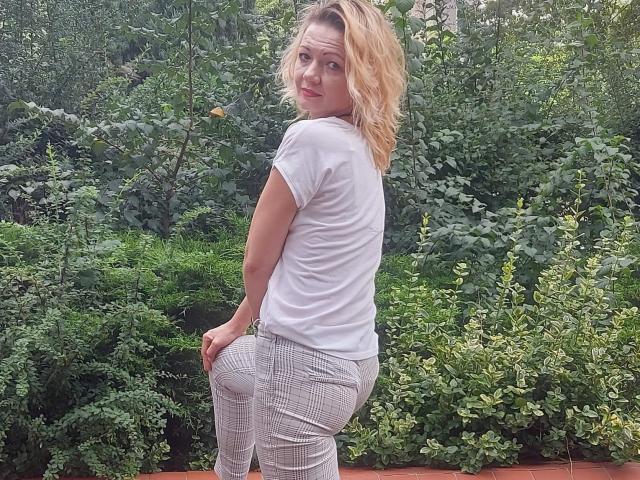 MelissaMature - Live sexe cam - 13158084