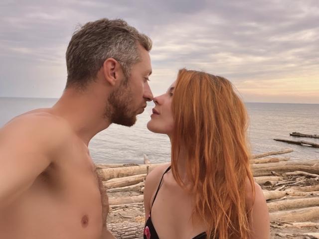 HungryFoxys - Live sexe cam - 13172024