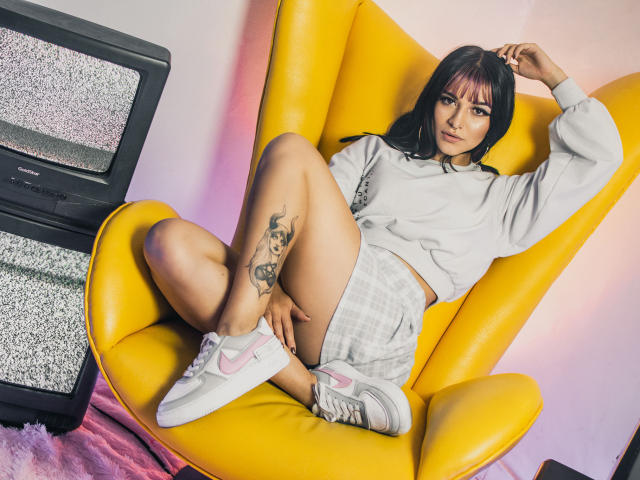 LindaWatsong - Live porn &amp; sex cam - 13176128