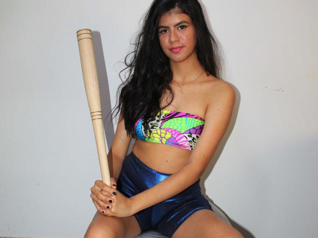 KimberlyLorent69 - Sexe cam en vivo - 13178368