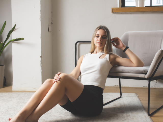 BelleSweet - Live porn &amp; sex cam - 13183752