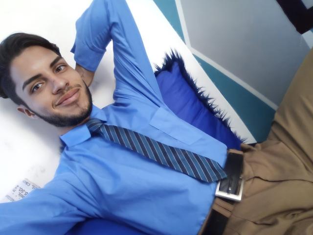 DhanyJuarez - сексуальная веб-камера в реальном времени - 13186564