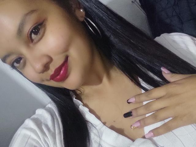 LuciBrown - Sexe cam en vivo - 13186652