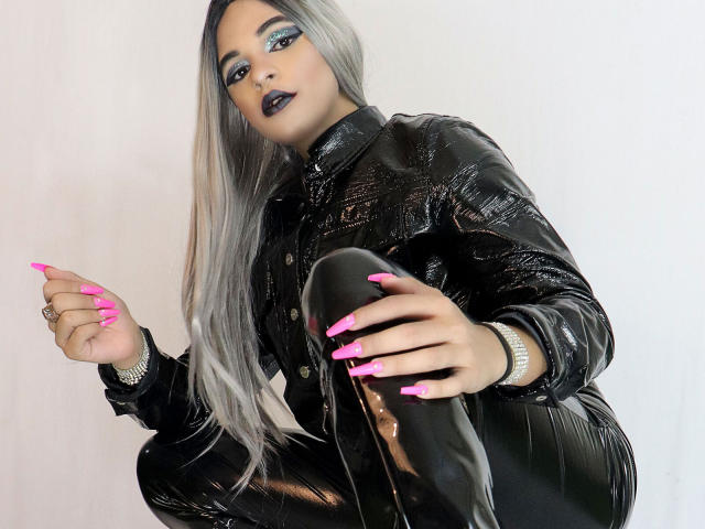 BellaDarckTs - Sexe cam en vivo - 13190340