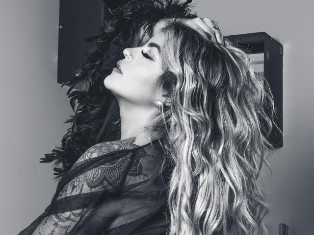 NicolletteMiller - Sexe cam en vivo - 13197116