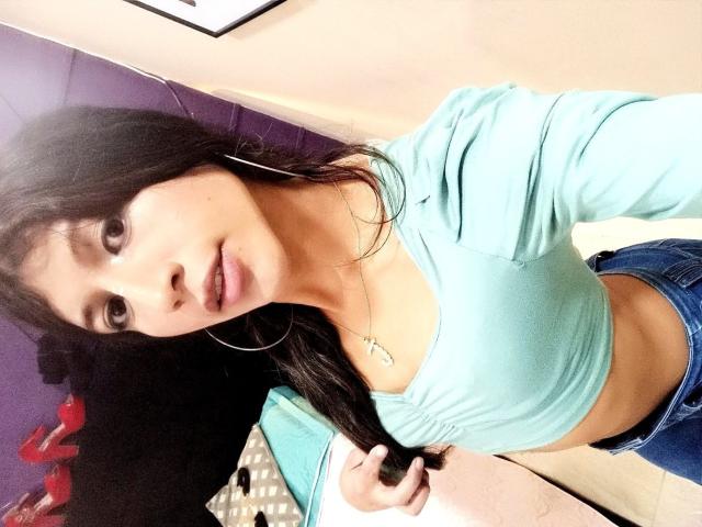 CristinaDoll - Live sexe cam - 13199184