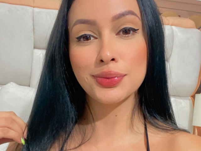 EmilyParkerr - ライブポルノ&amp;セックスカム - 13199236