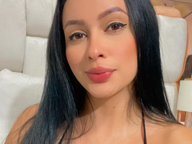 EmilyParkerr - Live porn &amp; sex cam - 13199280