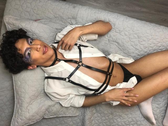 AngelDusty - Live Sex Cam - 13207952