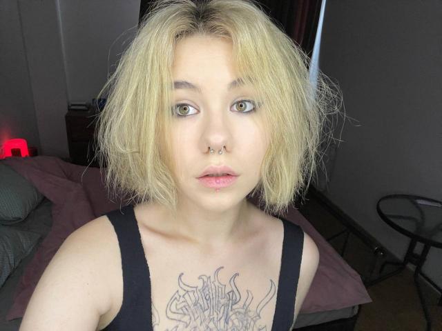 BillieHettie - Live sex cam - 13209360