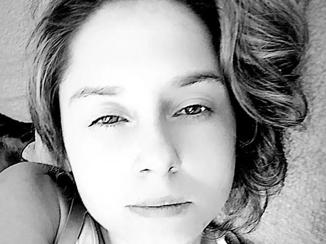 GertrudeEllvira - Sexe cam en vivo - 13229076