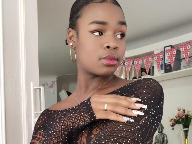 VenusBrown - Live sex cam - 13231772