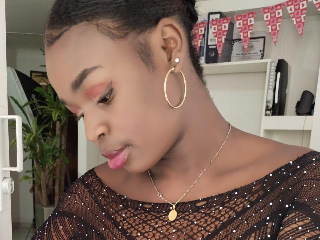 VenusBrown - Live sex cam - 13231796