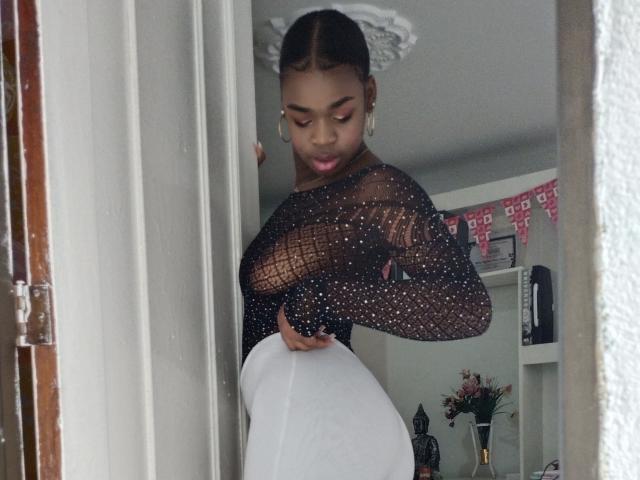 VenusBrown - Live Sex Cam - 13231844