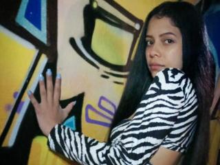 KiiaraSexy - Sexe cam en vivo - 13233032