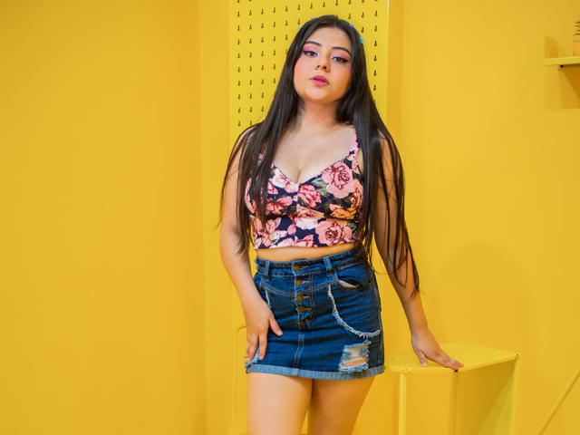 ValeriaRosee - Live sexe cam - 13234252