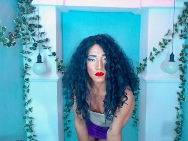 HatHlior69 - Live sex cam - 13242676