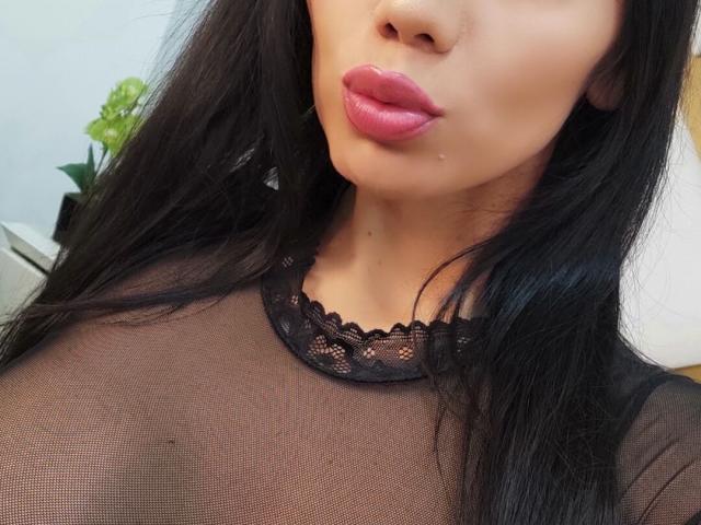 DanniaSalvatore - Live porn &amp; sex cam - 13245792