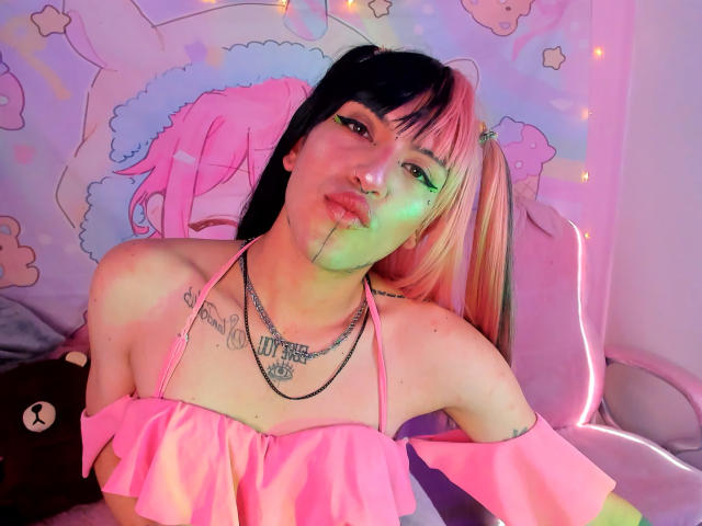 CharlotteBellas - Live sex cam - 13261384