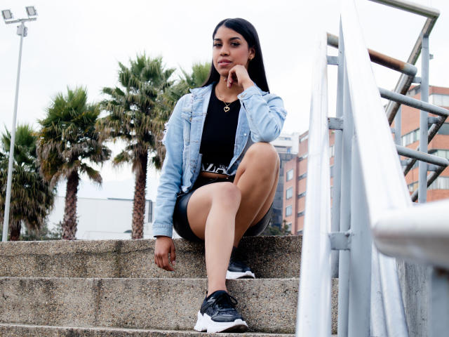 AuroraLang - Live sex cam - 13263968