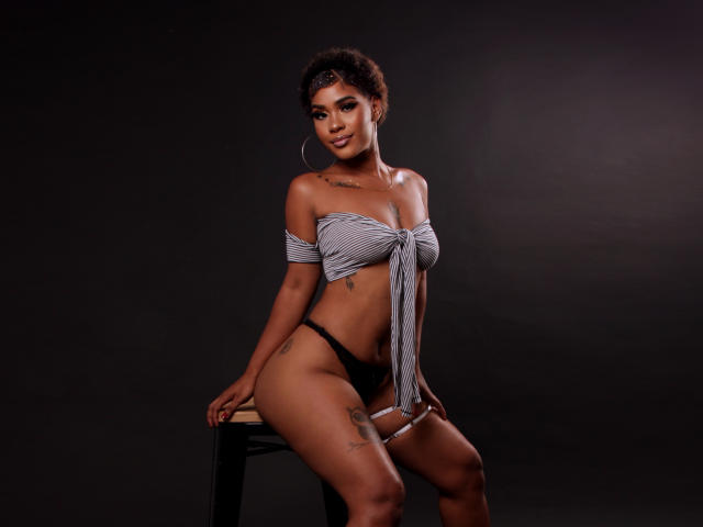 IcyKingston - Live sexe cam - 13265196