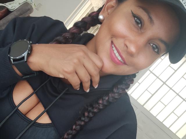 YiyaHot69 - Live porn &amp; sex cam - 13265588