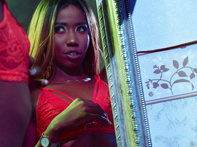 AlishaCameron - Live Sex Cam - 13284880