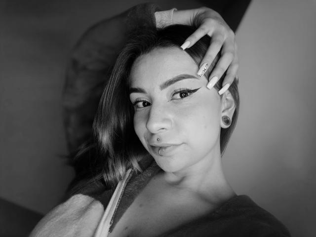 ZoeThompson - Live porn &amp; sex cam - 13305036