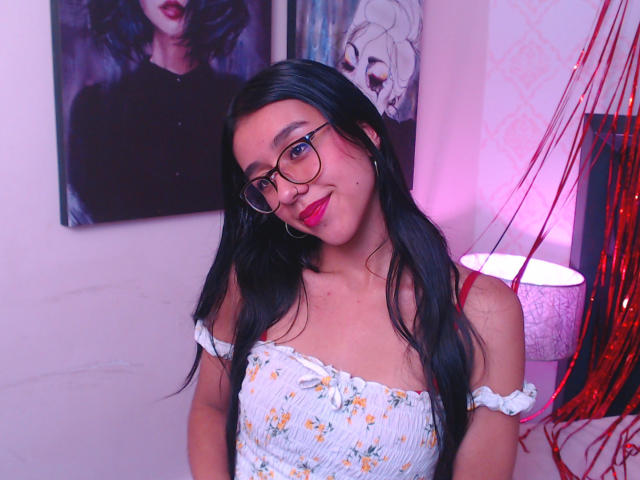 EmaScot - Live porn &amp; sex cam - 13305888