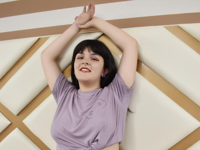 SofiaSpenceer - Live porn &amp; sex cam - 13318424