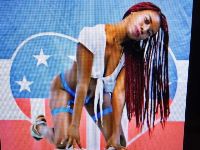 AndyCorrea69 - Live porn &amp; sex cam - 13320456