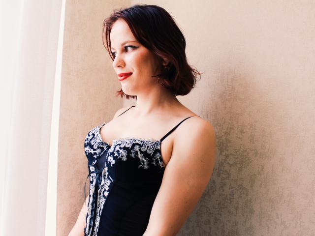 SolarEva - Live Sex Cam - 13323532