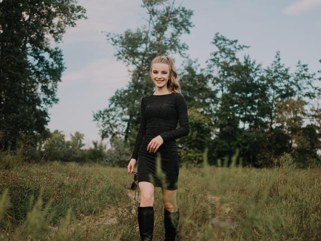 GynBerry - Live sexe cam - 13343684