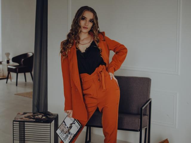 GynBerry - Live sex cam - 13344372