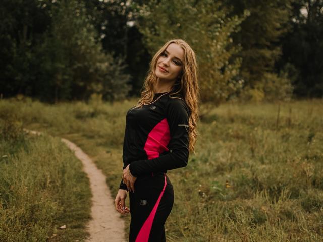 GynBerry - Live sexe cam - 13344452