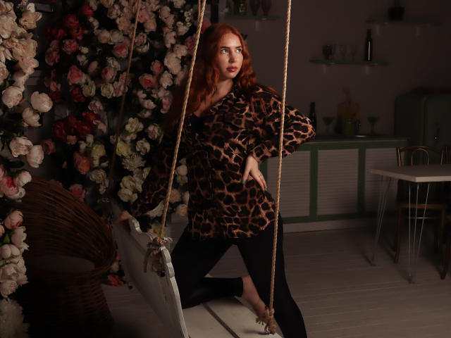 NicoleFoxy - Sexe cam en vivo - 13347640