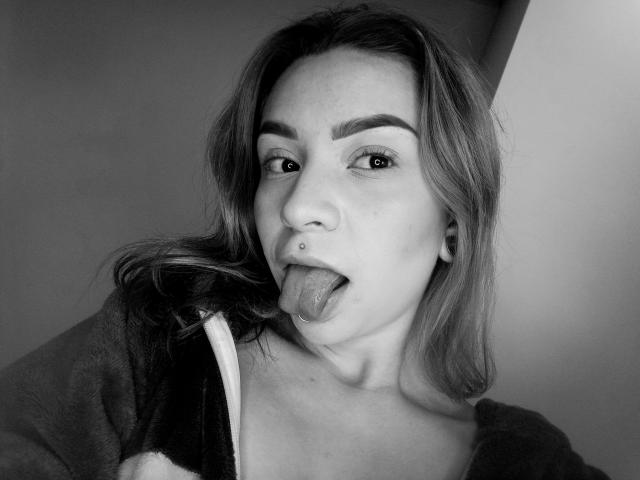 ZoeThompson - Camera khiêu dâm &amp; quyến rũ trực tiếp - 13363136