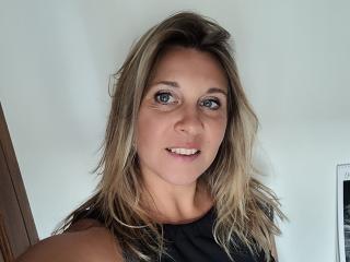 HottJennifer69 - сексуальная веб-камера в реальном времени - 13376600