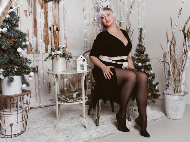 NicoleRise - Live porn &amp; sex cam - 13377596